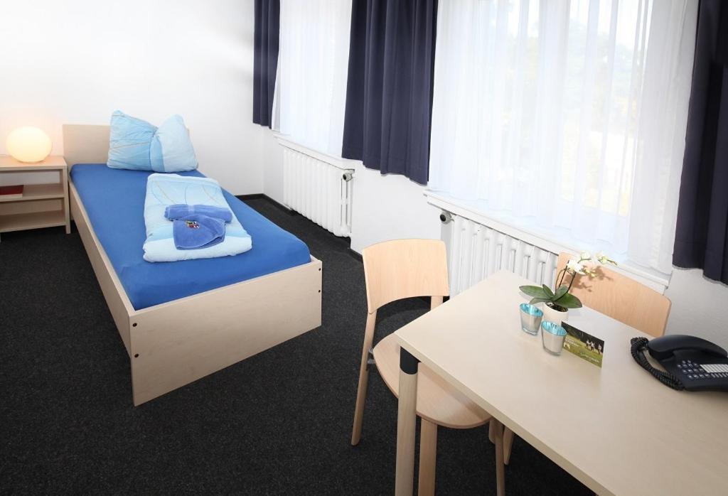 Haus Venusberg Jugendbildungsstaette Bonn Hotel ภายนอก รูปภาพ