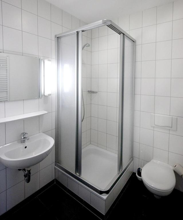 Haus Venusberg Jugendbildungsstaette Bonn Hotel ภายนอก รูปภาพ